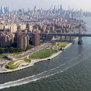Cover Image for Site Visit | Resilience Infrastructure: East Side Coastal Resiliency