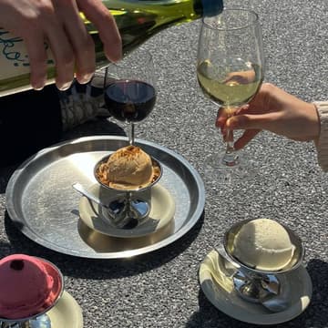 Cover Image for CC Happy Hour: Ladies in their 20's