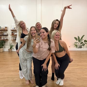 Cover Image for August Saturday Sessions🌞 Dance + Yoga