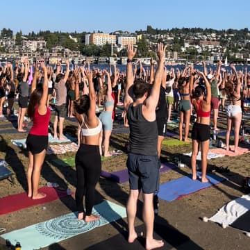 Cover Image for Yoga at Gas Works Park - let's go together!
