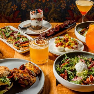Cover Image for Join us for Dinner and Meet our Doctors at Whiskey Cake Tampa!