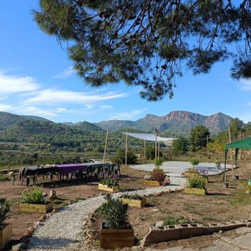 Cover Image for The Offline Club Valencia | Offline One-Day Retreat | Opción Tierra
