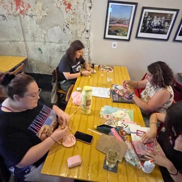 Cover Image for community night: bring your own craft with cartesian brewing