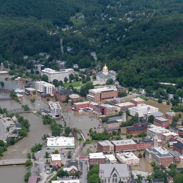 Cover Image for Building Flood Resilience: A Panel Discussion