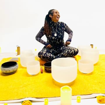 Cover Image for Soundbath Healing Meditation Experience at Blackbird House (with Sacred Sounds by Devon)