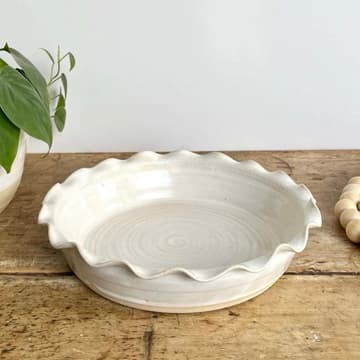 Cover Image for clay club: small baking dish w/ babyface studio