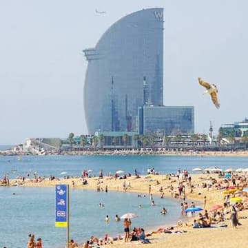 Cover Image for Wellness & Offline Sessions: Barceloneta Beach Run/Jog