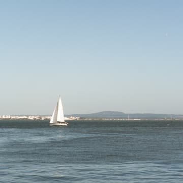 Cover Image for Co-Working by the River
