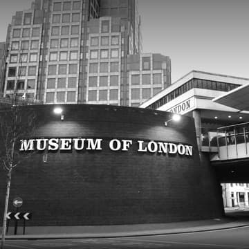 Cover Image for The Unburied Corner of London