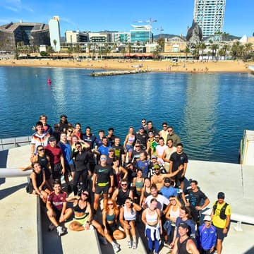 Cover Image for NOMAD RUN ★ 6KM with BCN Entrepreneurs & Digital Nomads feat. La Fabrica &Co ROOFTOP