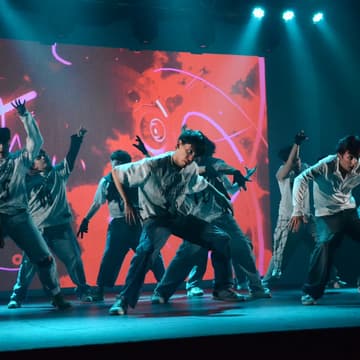 Cover Image for Modo K-POP: Siente el ritmo