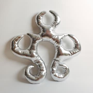 Cover Image for Learn to Make a Sculptural Throw Pillow