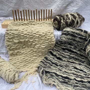 Cover Image for Build and Weave: Rug Making on a Peg Loom