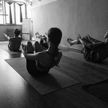 Cover Image for Vinyasa natural II (profundización)