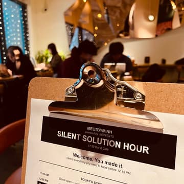 Cover Image for Silent Solution Hour
