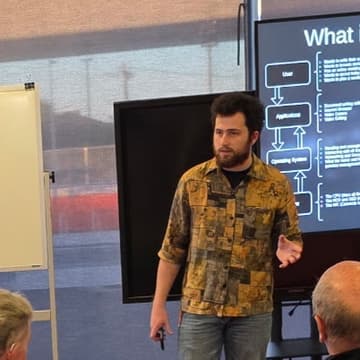 Cover Image for TALK: Introduction to Open Source Operating systems