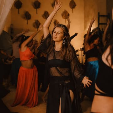 Spiritual dance for Power Women on the Roof