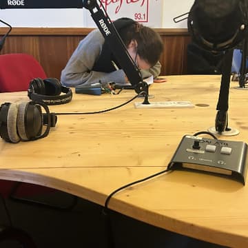 Cover Image for ATELIER : Flash radio en studio professionnel - Charles Peguy (75)