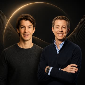 Cover Image for A Fireside Chat Between Scott Nolan (General Matter) and Scott Robertson (Dauntless VC)