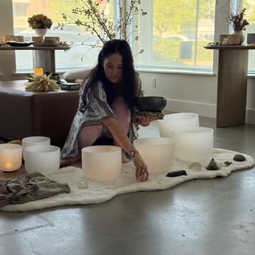 Cover Image for Sound Bath + Meditation - Danville