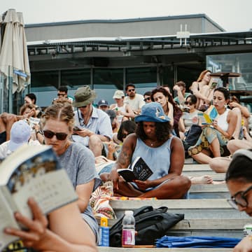 Cover Image for 1-Hour Reading Rave | FREE XL Stunt 📚 | NEMO Museum's Rooftop 🌊