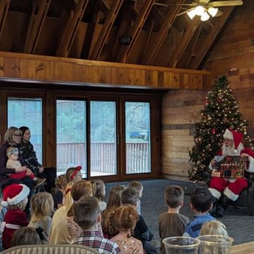 Cover Image for SANTA! Is coming to The Preserve