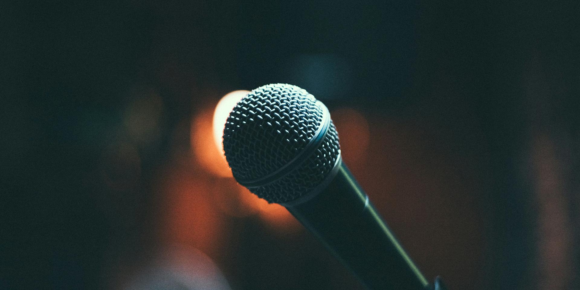Cover Image for Standup Circle