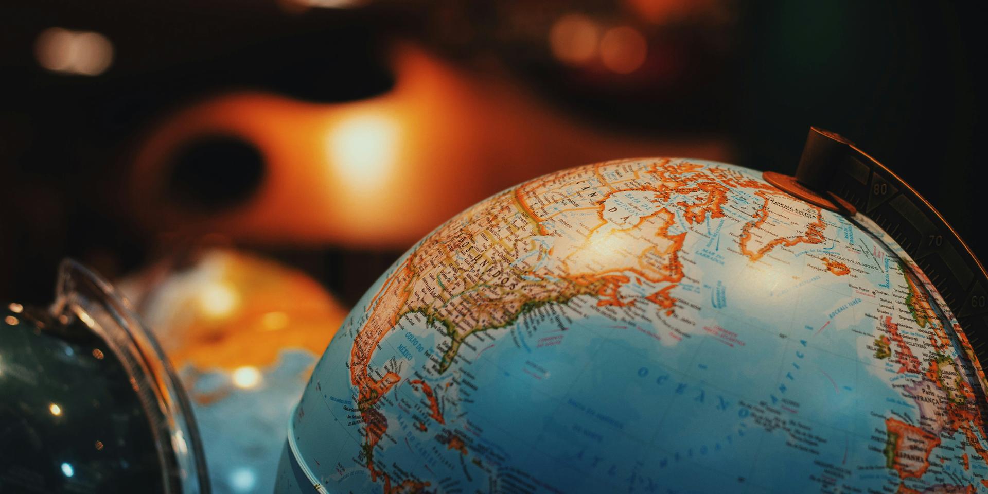 Cover Image for Outer World Practicum