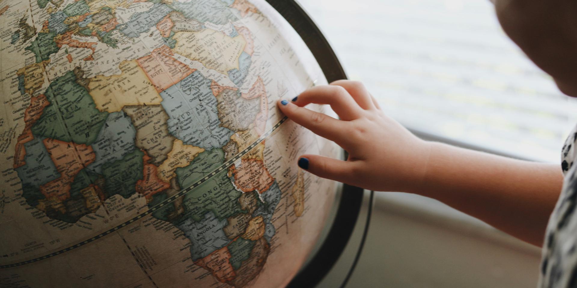 Cover Image for Growing up in a Globalized World