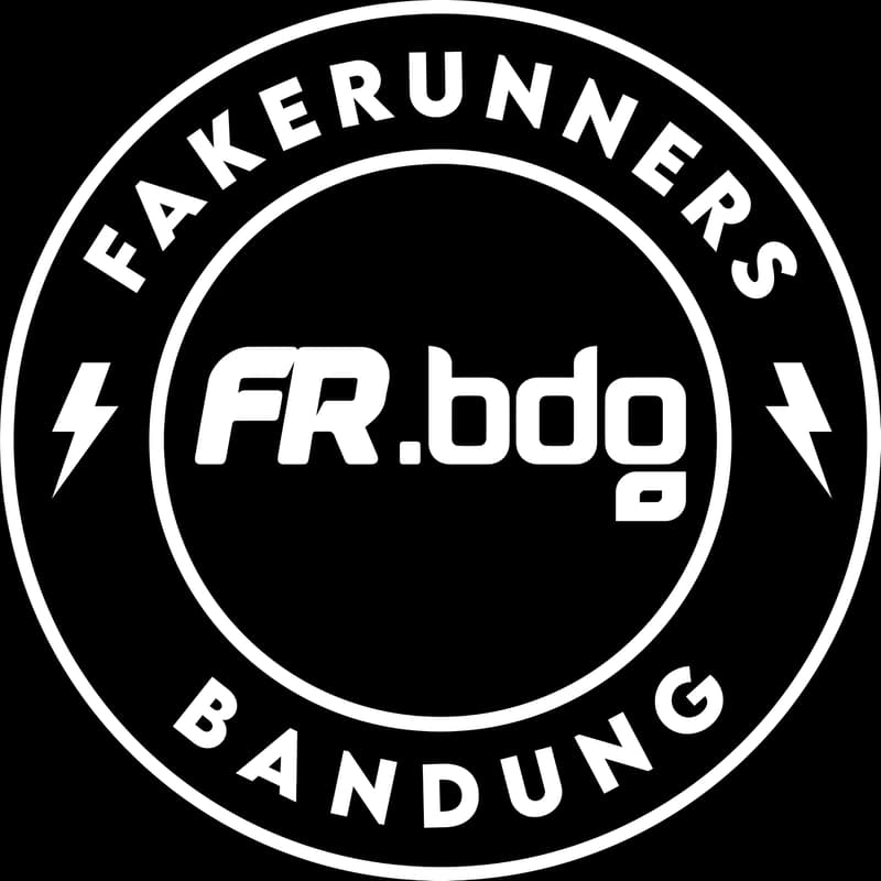 Gambar Sampul untuk Lelarian Selasa Malam