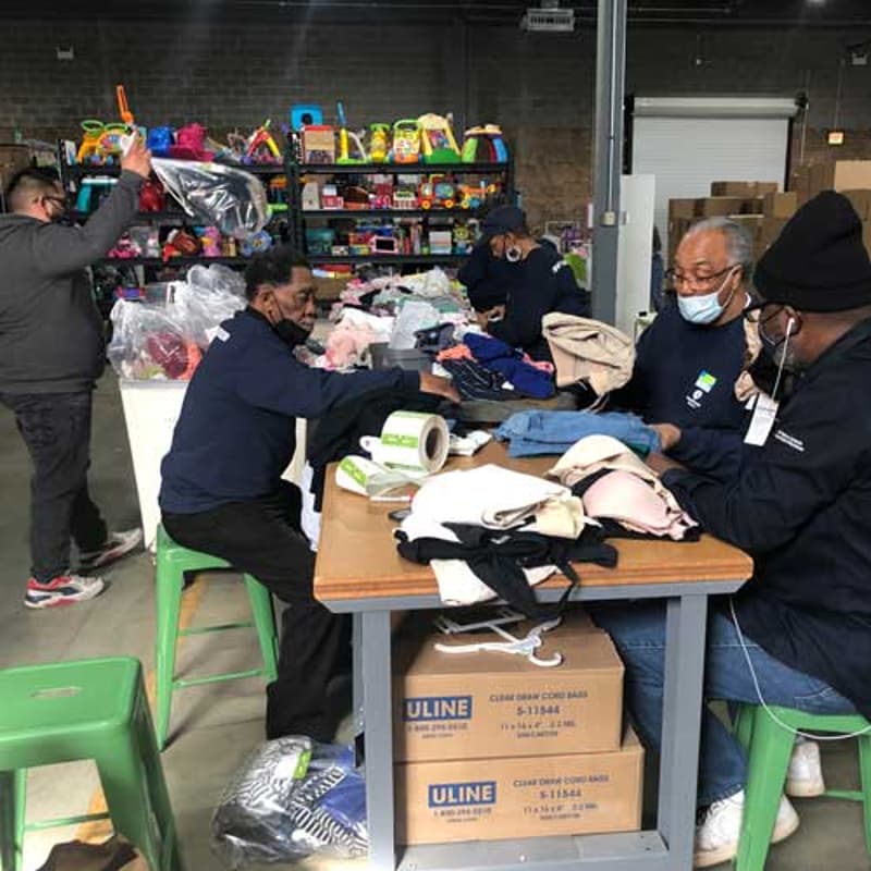 Cover Image for Volunteer with Share our Spare (Volunteering Untapped Chicago)