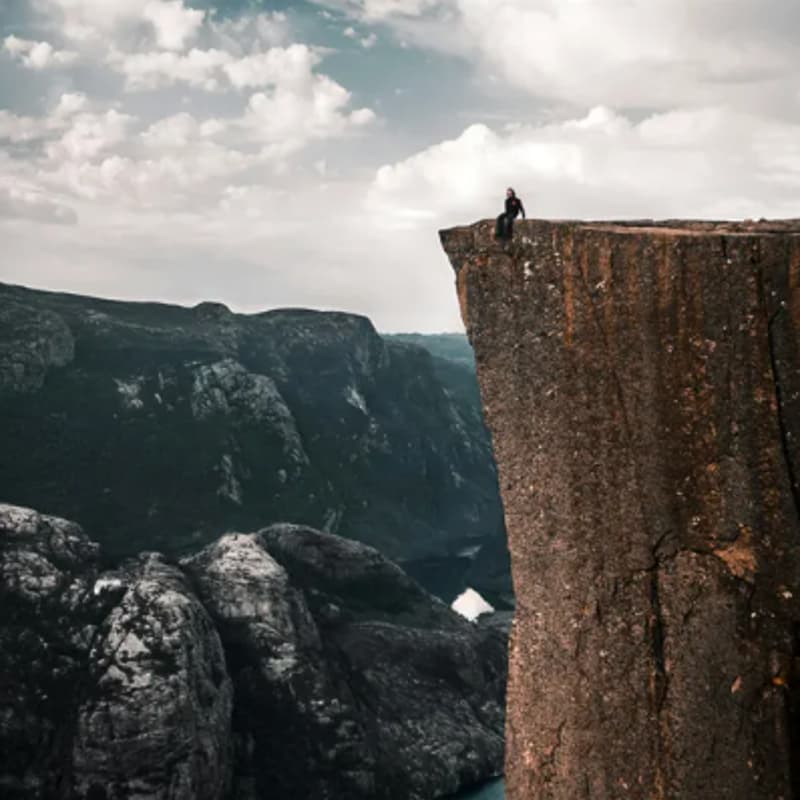 Cover Image for Hike to the famous Pulpit Rock