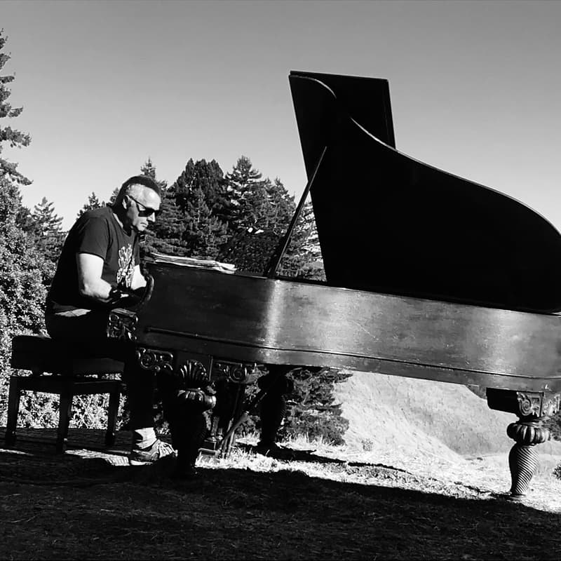 Cover Image for Artist Migration @ COVEN Presents: Mauro ff Piano Liberado