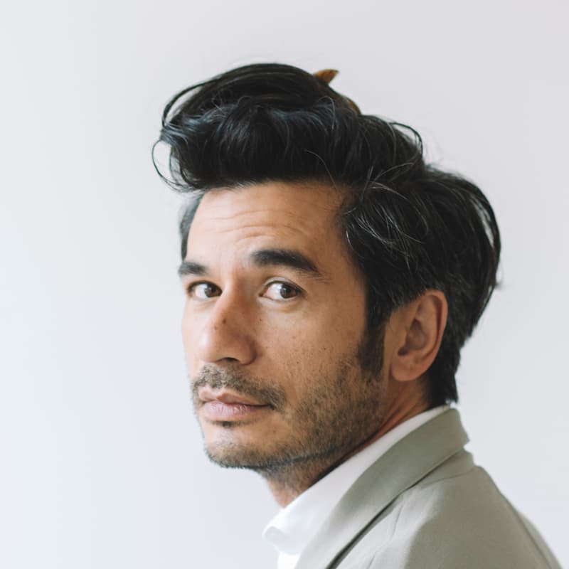 Cover Image for To Reflect A World Where All Life Is Work, An Artist Must Make Games w. Mitchell F. Chan