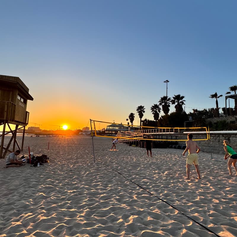 Cover Image for Beach volleyball