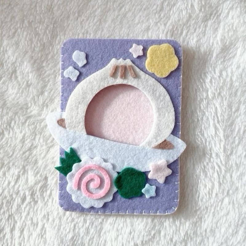 Cover Image for craft club: felt photo frames