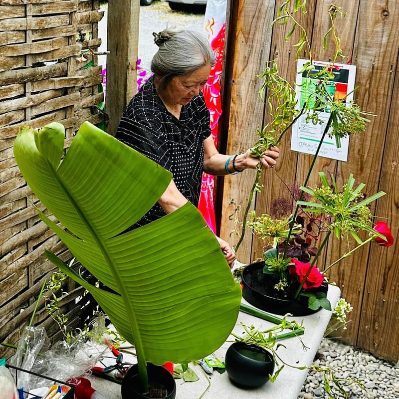 Cover Image for Ikebana Flower Arranging Workshop