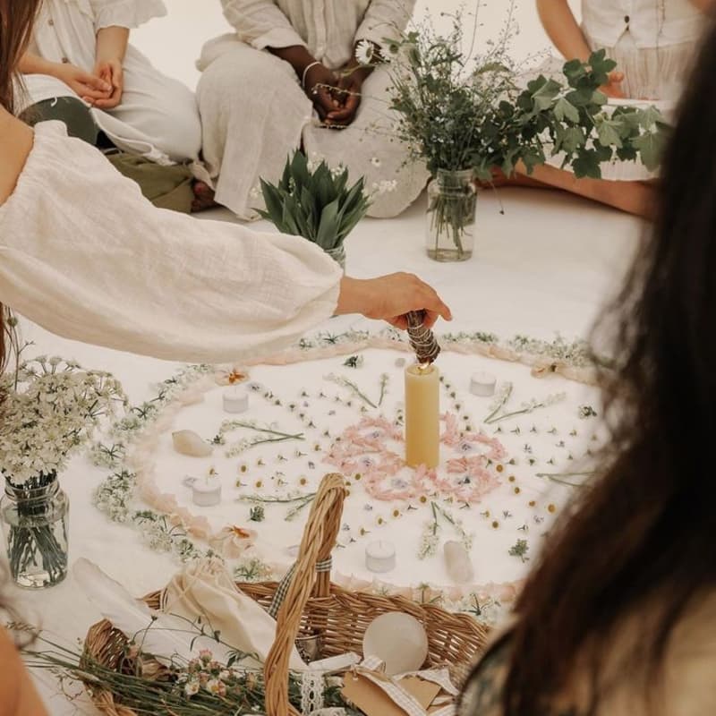 Cover Image for Reconnect & Retreat