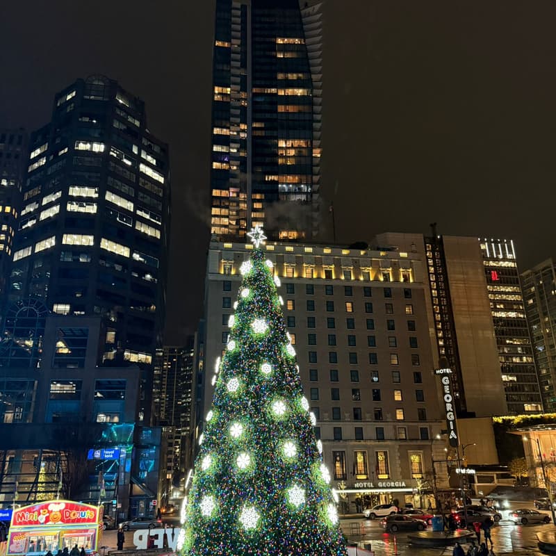 Cover Image for Twinkle & Stroll: A Festive Walk Through Downtown Vancouver