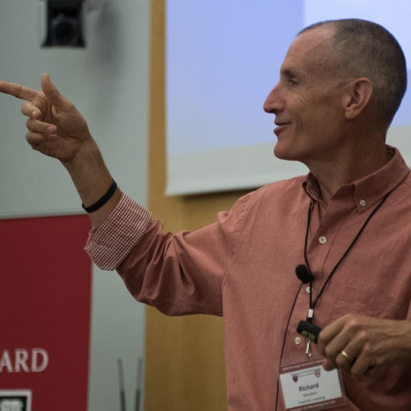 Cover Image for Lunch Society: Maximizing Company Valuation (founders)