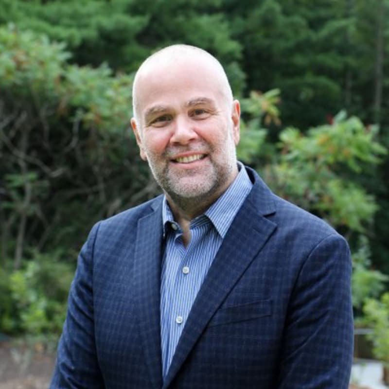 Cover Image for A Conversation with Prof. Bernie Kraatz: Graduate Studies, Mentorship, and Expectations