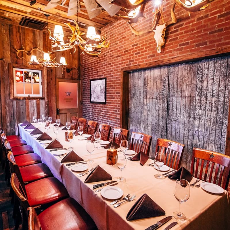 Cover Image for Entrepreneur Ventures Dinner