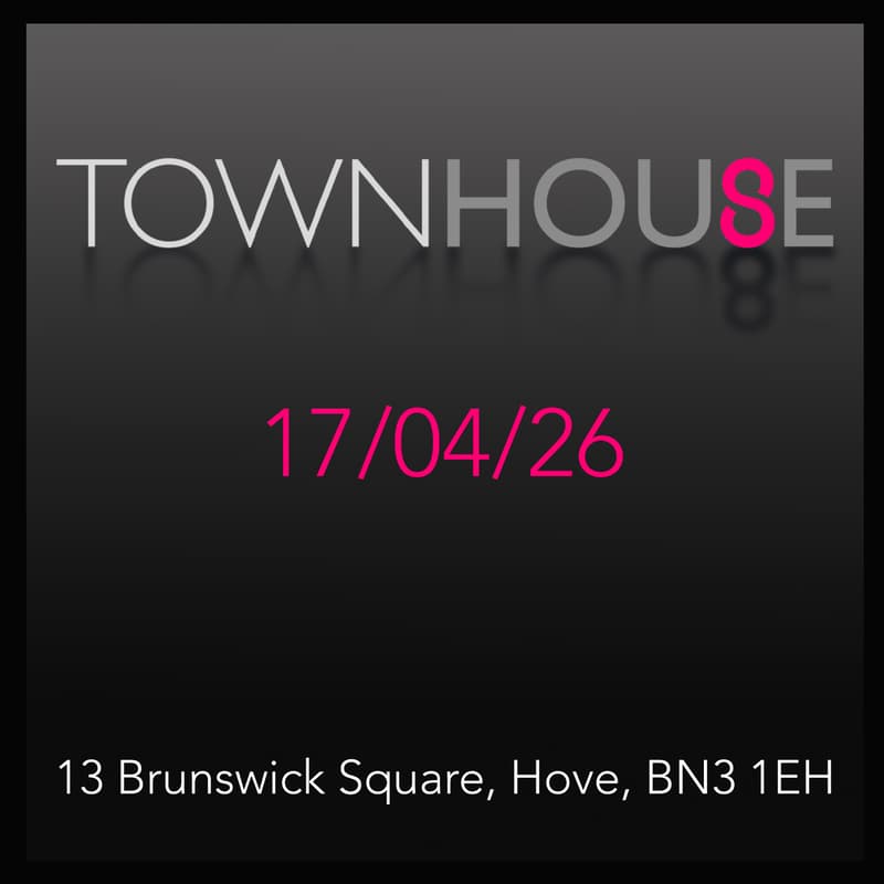 Cover Image for TOWNHOU8E