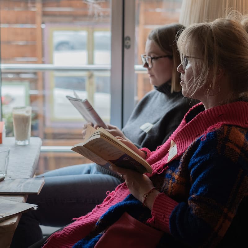 Cover Image for 📚Offline Reading Party | Café Boxenstopp