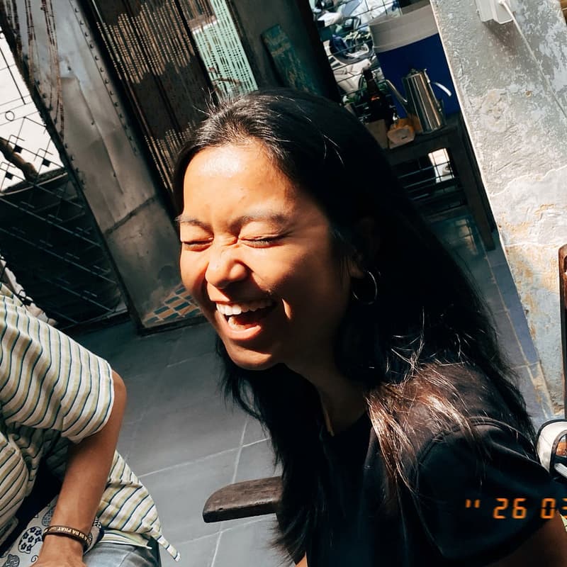 Cover Image for Sẽ thế nào nếu một ngày chúng ta không nghe/nói được?| What happen if one day we can't speak/ hear?