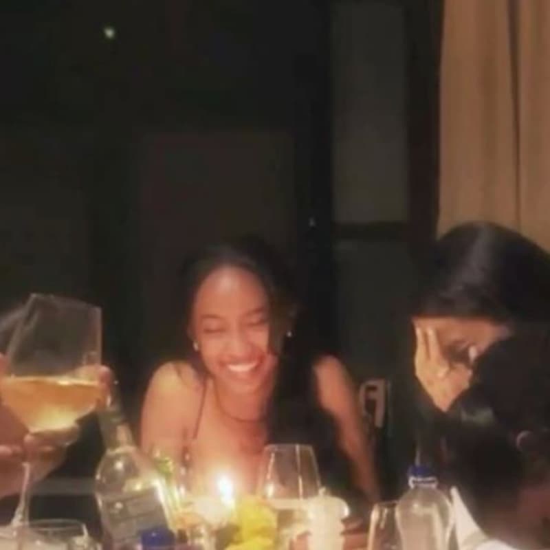 Cover Image for Supper & Sisterhood