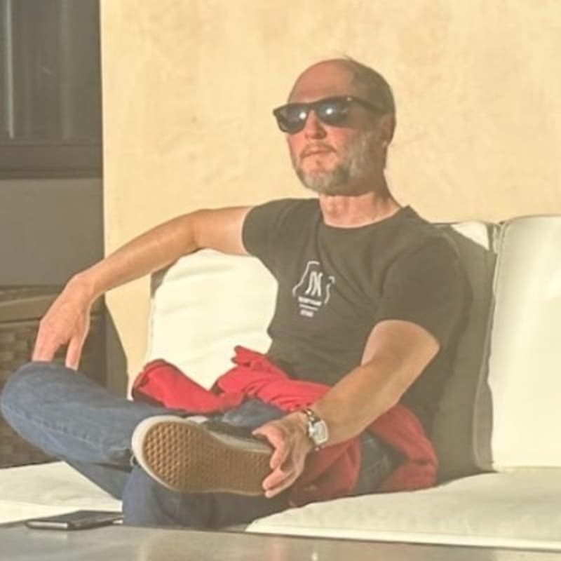 Cover Image for [In-Person] 1:1 Pitch Coaching with Andrew Radin