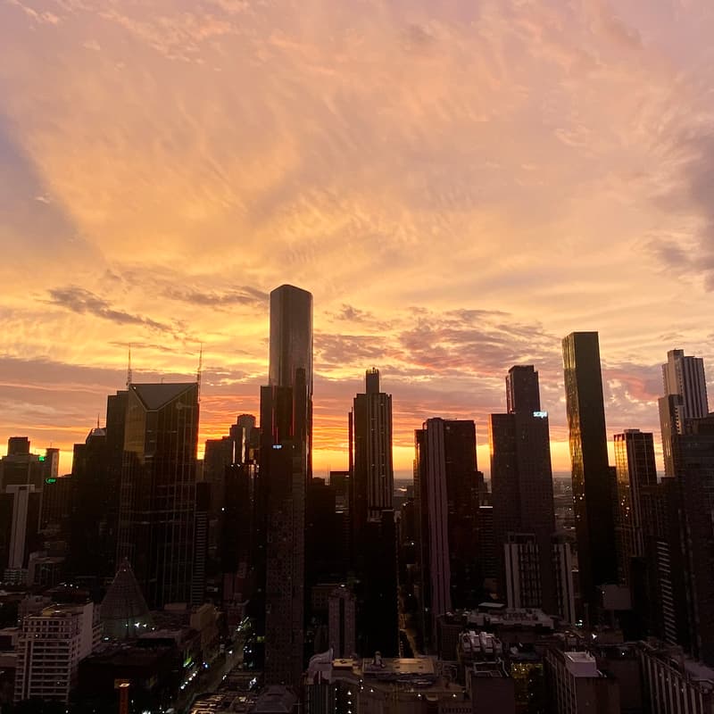Cover Image for Melbourne Skyline Lounge