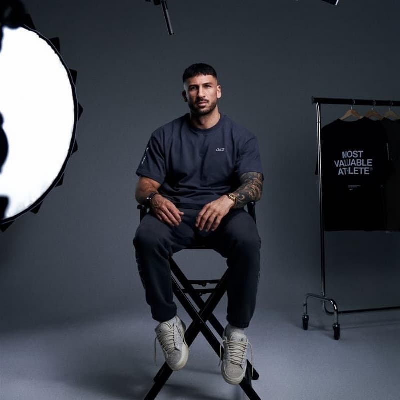 Cover Image for Mit 30 reich sein – aber anders: Atef Al Soufi von OACE über Erfolg, Druck & Haltung (Founder Story)