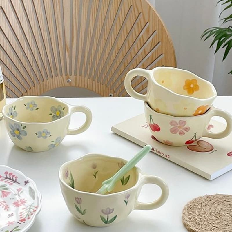 Cover Image for Fall in Love with Clay: Hand-make your own Mug 💫